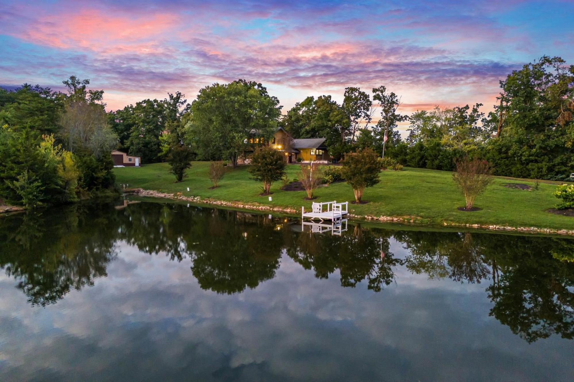 Villa Haven On The Pond à Pigeon Forge Extérieur photo