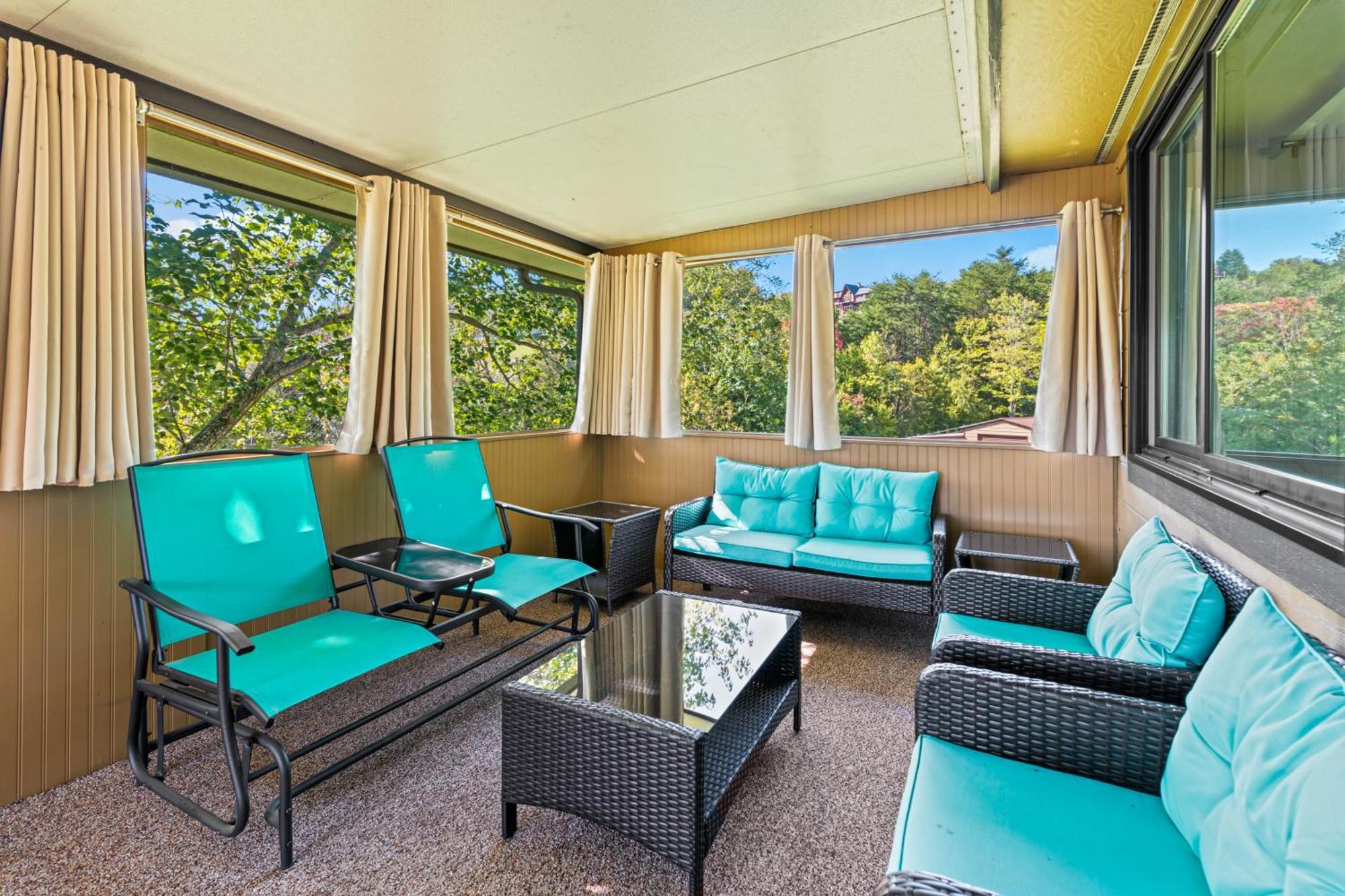 Villa Haven On The Pond à Pigeon Forge Extérieur photo